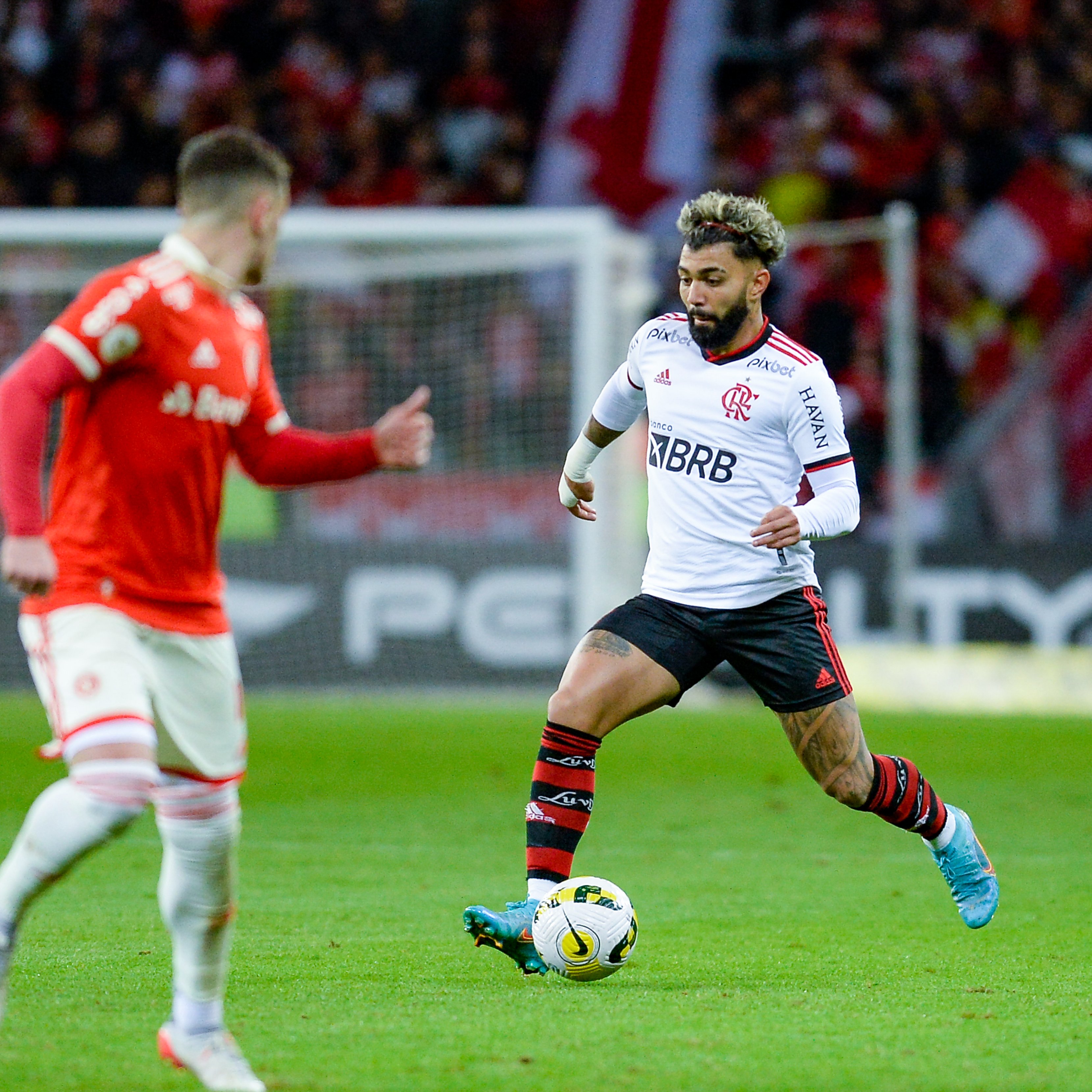 Fla, Flu e Galo tropeçam, Corinthians dorme líder; veja classificação atualizada