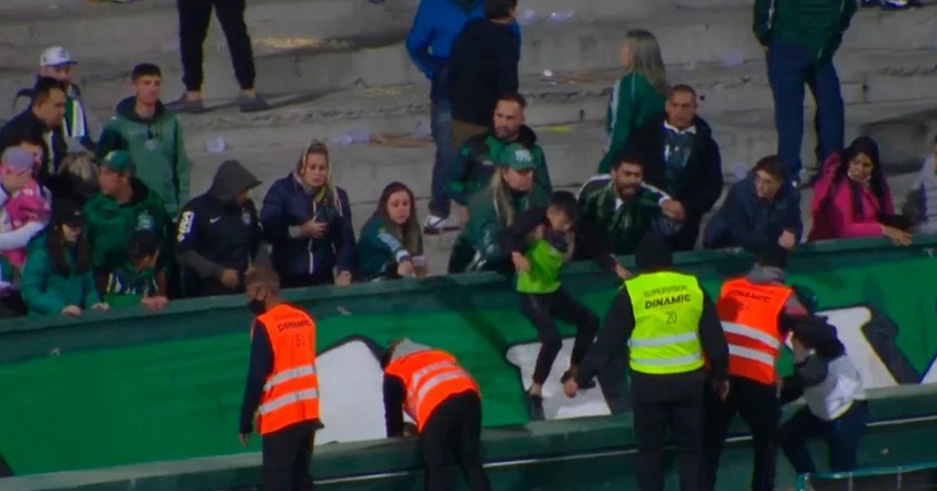 VÍDEO: Torcedor fica gravemente ferido após pancadaria em jogo entre Coritiba e Palmeiras