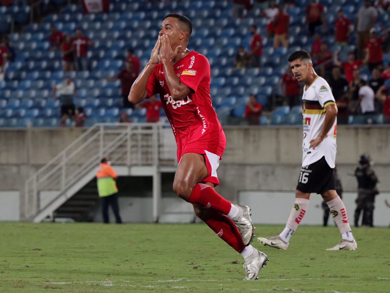 VÍDEO: América domina e vence o Globo na Série D; assista aos melhores momentos