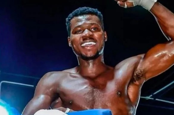 CENAS FORTES: Boxeador de 18 anos morre durante treino após ser nocauteado