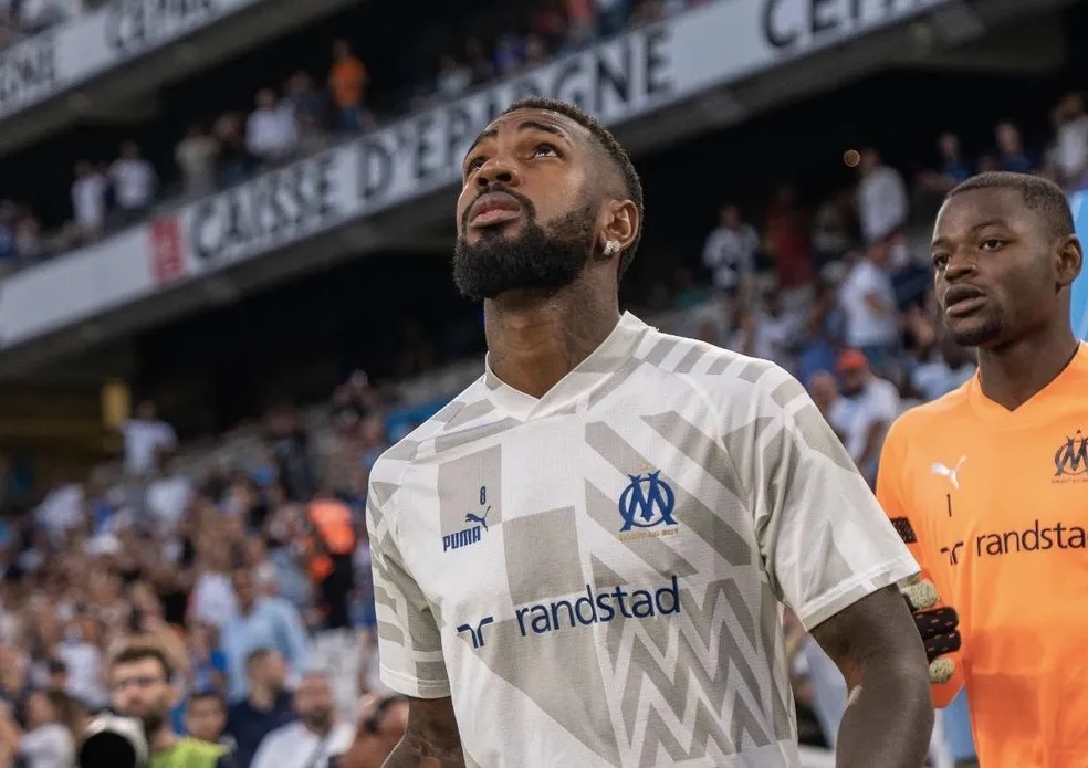 Flamengo avança com Olympique para comprar Gerson de volta