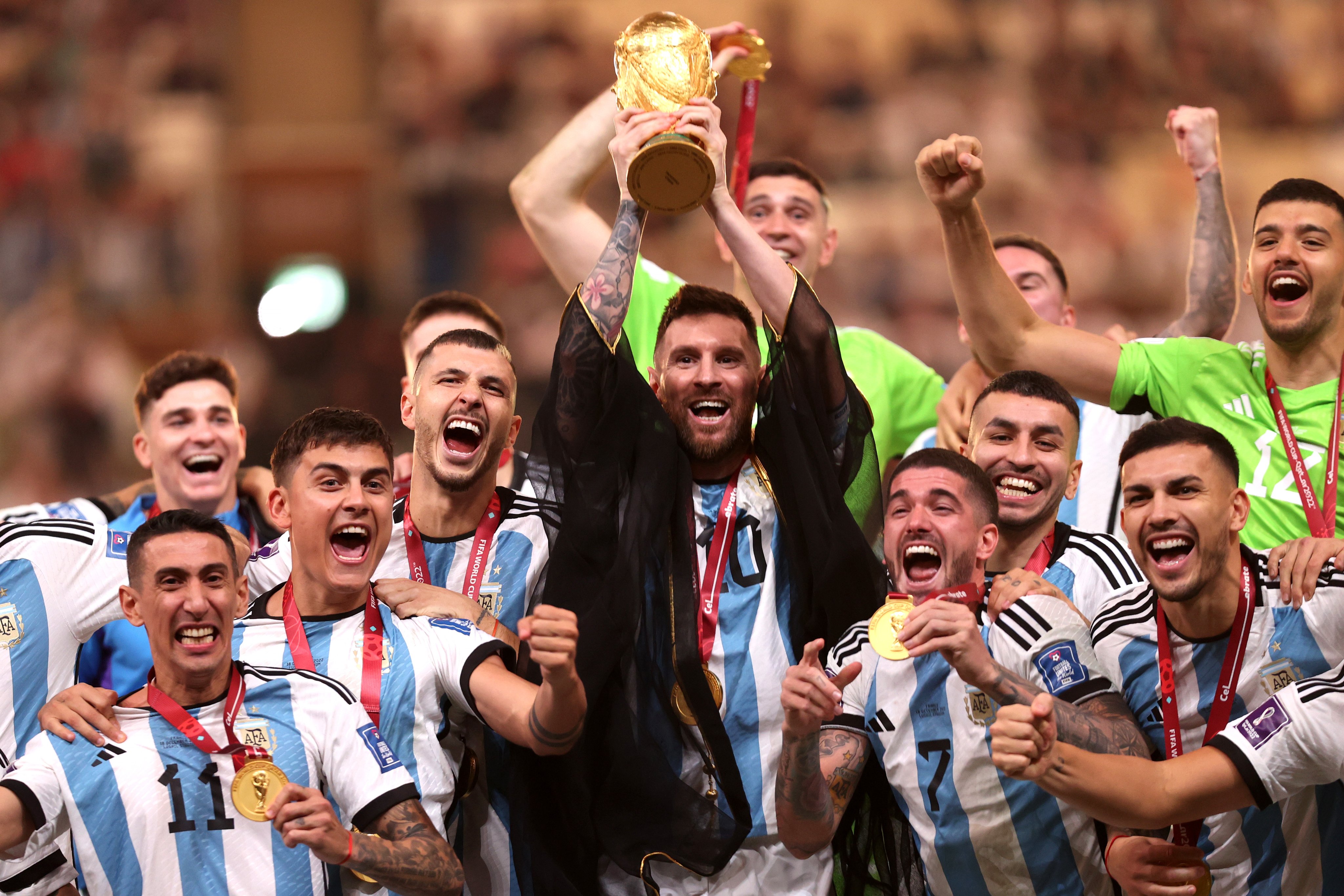 Em final emocionante, Argentina vence França nos pênaltis e é campeã da Copa; ASSISTA OS GOLS