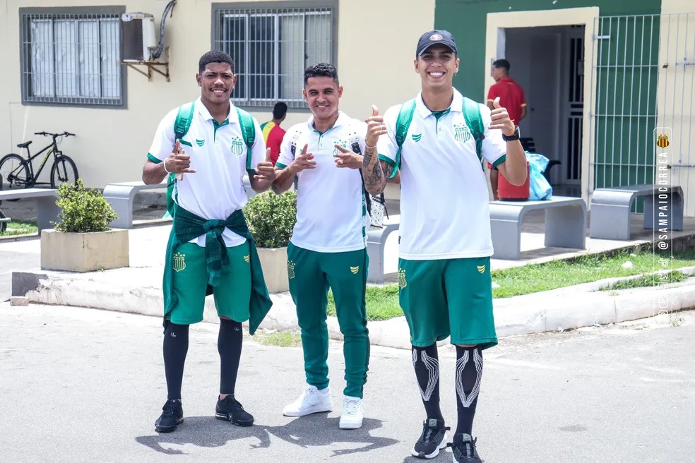 Com dois desfalques, Sampaio Corrêa embarca mirando duelo diante do ABC
