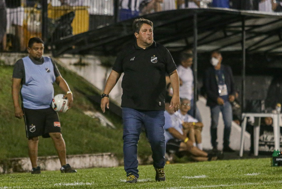 ABC tem desfalques e dúvidas para jogo contra o Grêmio pela Copa do Brasil