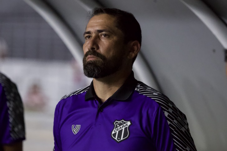 Próximo adversário do ABC pela Série B demite treinador