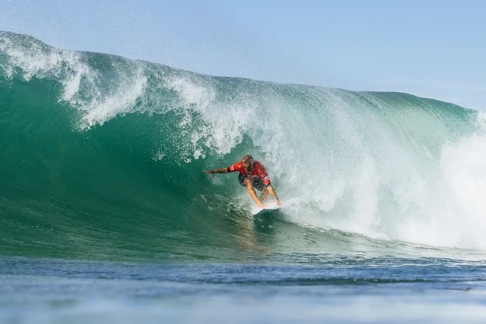 Potiguar Jadson André avança no Sydney Surf Pro na Austrália