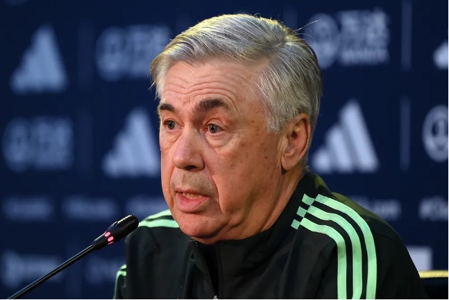 Cotado para assumir a seleção brasileira, Carlo Ancelotti confirma permanência no Real Madrid
