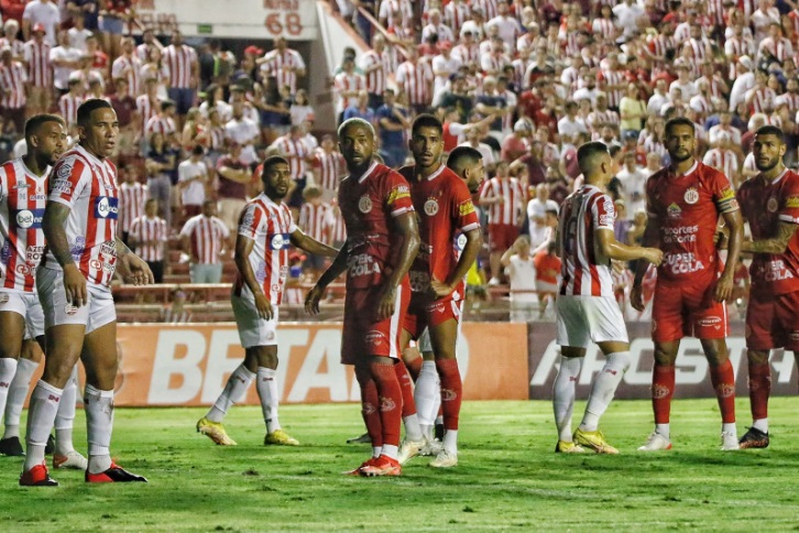 VÍDEO: América joga bem mas fica somente no empate com o Náutico pela Série C