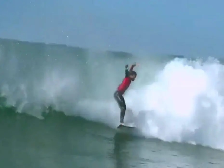 VÍDEO: Ítalo Ferreira se lesiona durante manobra e é eliminado de campeonato da WSL