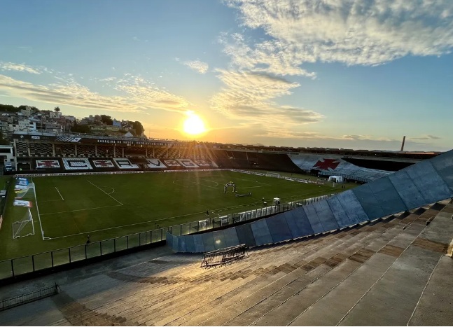Justiça mantém proibição de público em São Januário, estádio do Vasco