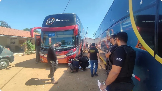 Motorista morre esmagado por ônibus enquanto consertava o veículo no interior do RN