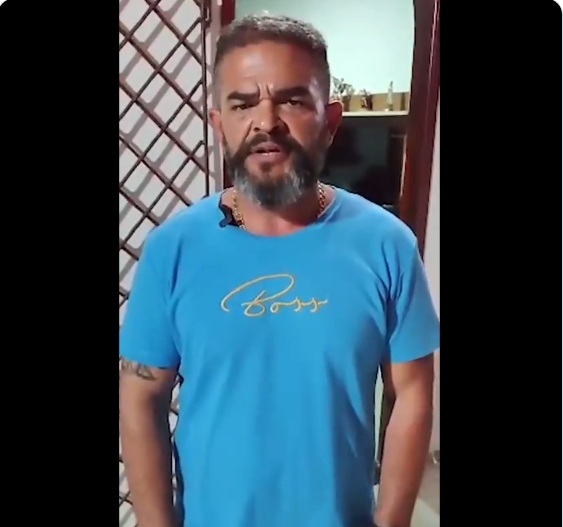 VÍDEO: PM invade casa de prefeito no RN, revira imóvel e prende filho