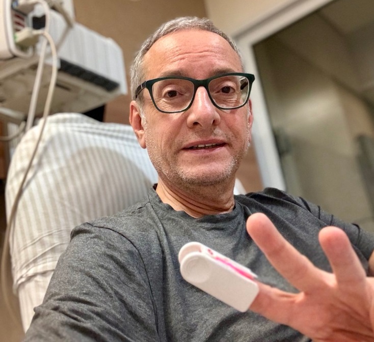 Jornalista da Globo se manifesta após sofrer infarto e operar coração: "3ª vida"