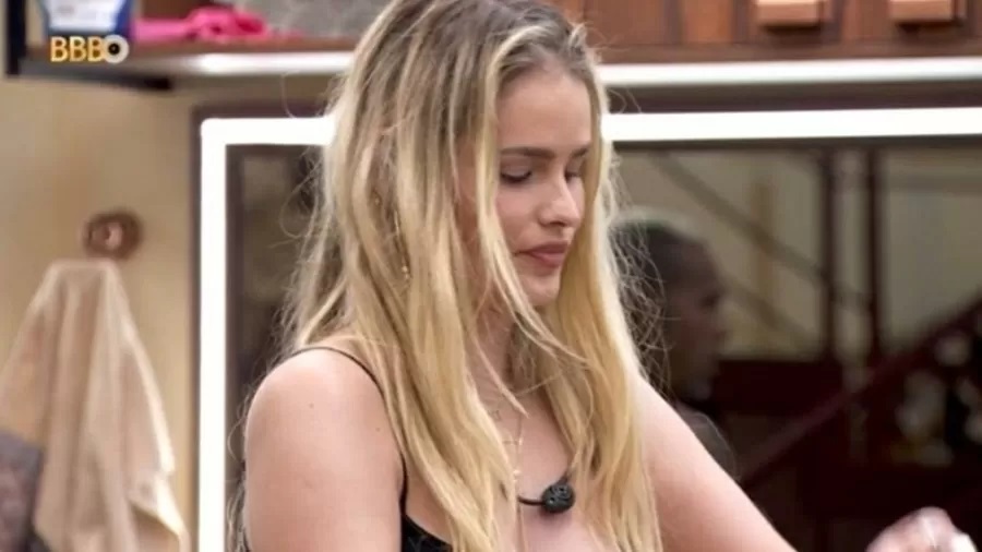 [BBB 24] Yasmin reclama de comentários de Rodriguinho: 'Me deixa em paz'